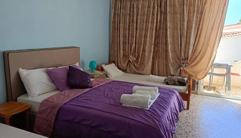 Eri Studios - Αγία Μαρίνα, Αίγινα