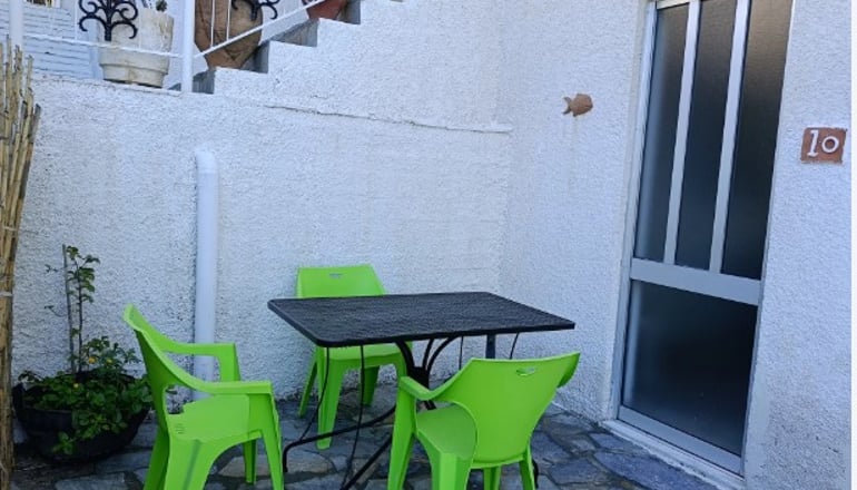 Eri Studios - Αγία Μαρίνα, Αίγινα