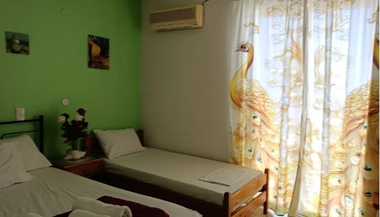 Eri Studios - Αγία Μαρίνα, Αίγινα