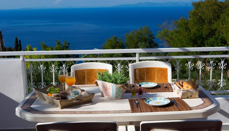 Exanthia Villas