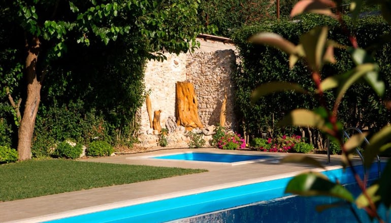 Exanthia Villas