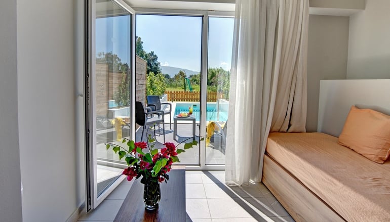 4* Exotica Hotel & Spa