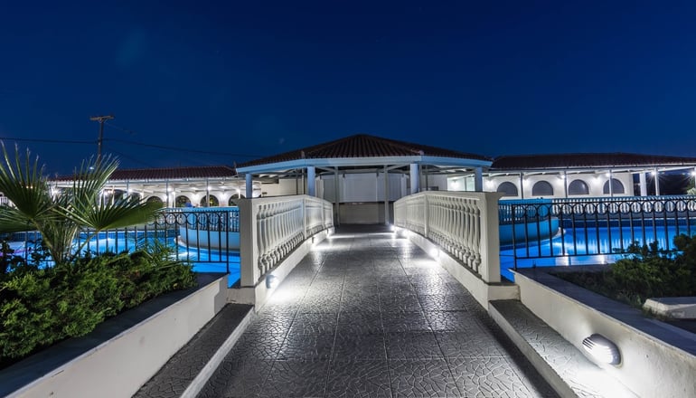 4* Exotica Hotel & Spa