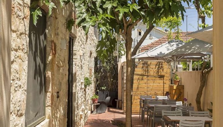 Familia Hotel - Βαθύ, Ιθάκη