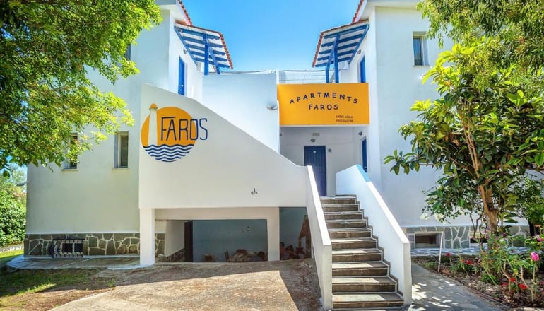 Faros Apartments