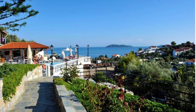 Fengeros Village - Μεγάλη Άμμος, Σκιάθος