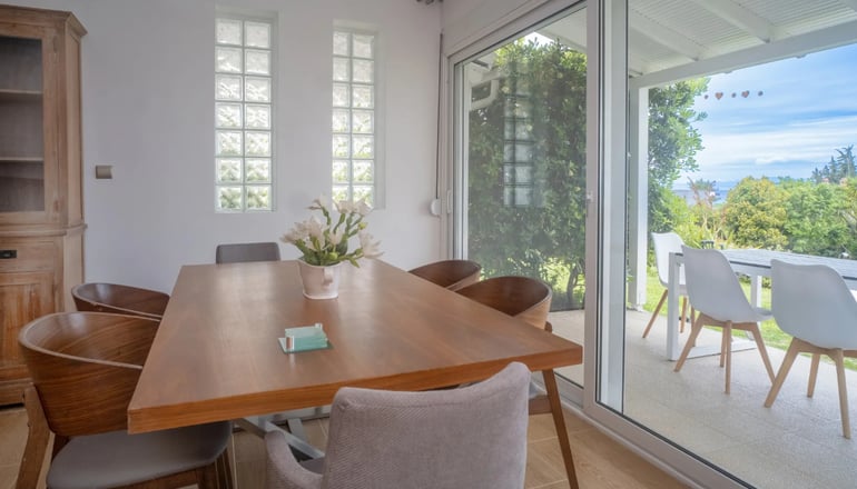 Elena Villa - Πολύχρονο, Χαλκιδική