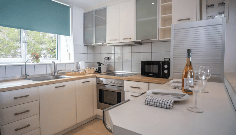 Elena Villa - Πολύχρονο, Χαλκιδική