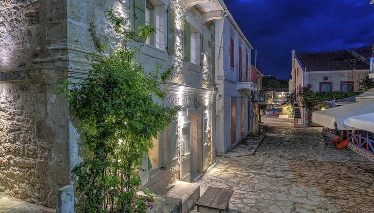 4* Fiscardonna Luxury Suites