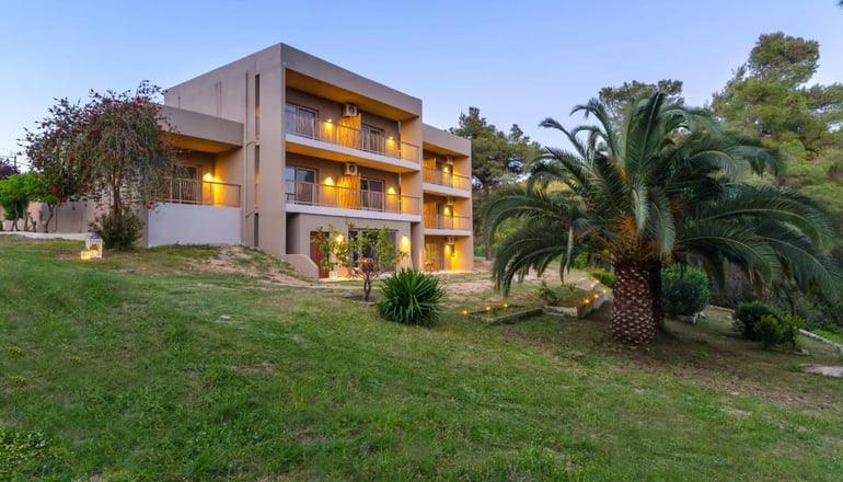 Forest Resort Suites - Tρούλος, Σκιάθος