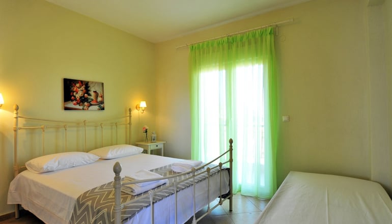 Fotinia Beach House - 1st floor