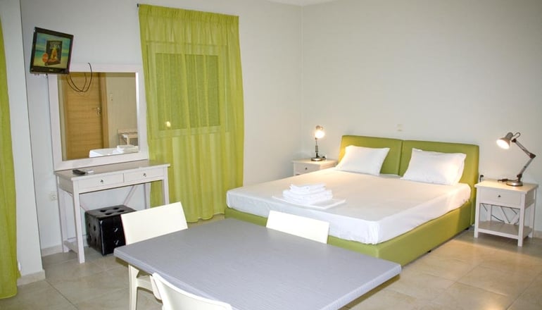 Fournia Village - Kάστρο Κυλλήνης, Ηλεία