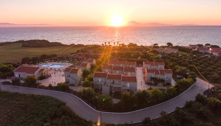 Fournia Village -  Kάστρο Κυλλήνης, Ηλεία