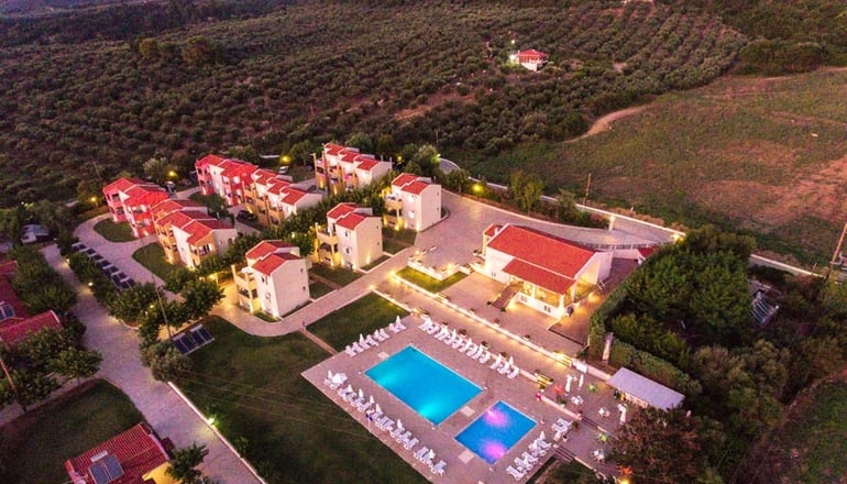 Fournia Village - Kάστρο Κυλλήνης, Ηλεία