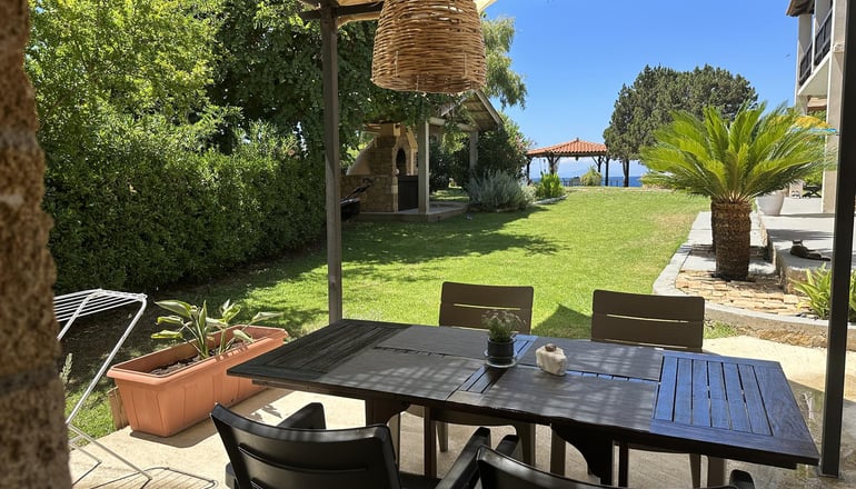 Genari Beach Apartments - Λεβεντοχώρι, Ηλεία