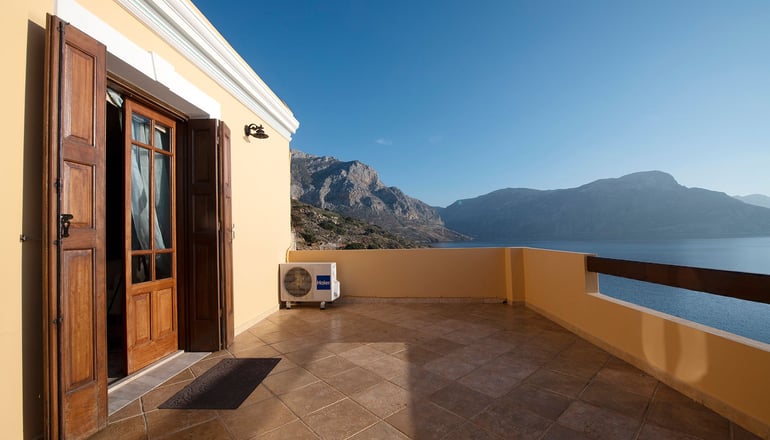 Secret Paradise Beach Villa by Stay in Kalymnos - Άγιος Πανορμίτης, Κάλυμνος