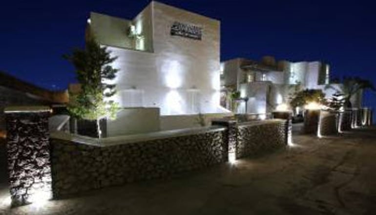 Gianna Suites - Φηρά, Σαντορίνη