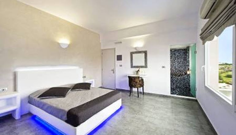 Gianna Suites - Φηρά, Σαντορίνη