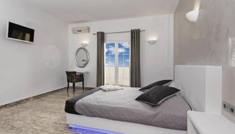 Gianna Suites - Φηρά, Σαντορίνη