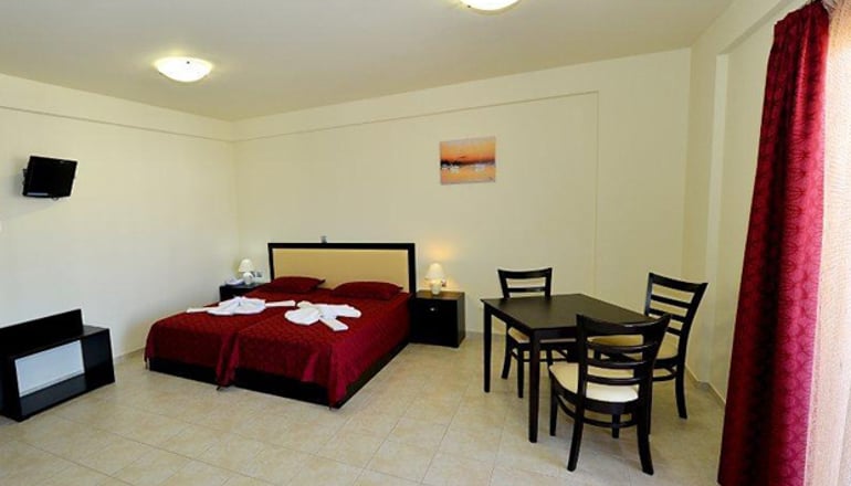 Golden Rose Suites - Κολυμβάρι, Χανιά, Κρήτη