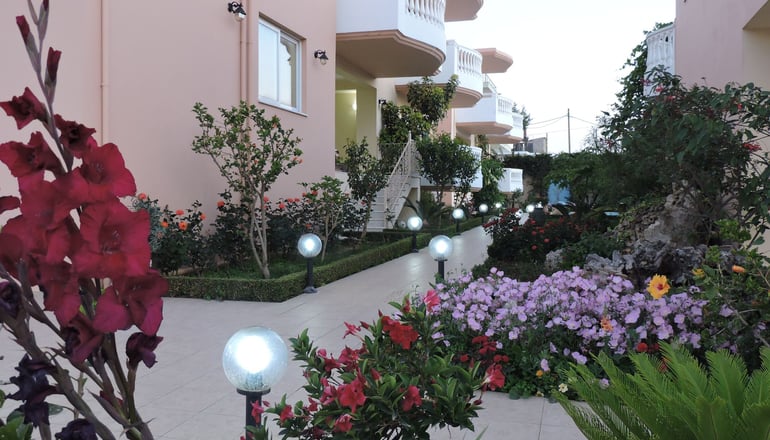 Golden Rose Suites - Κολυμβάρι, Χανιά, Κρήτη