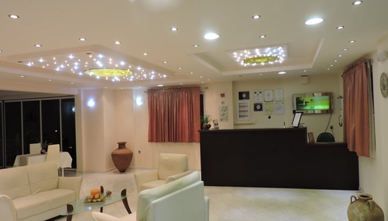 Golden Rose Suites - Κολυμβάρι, Χανιά, Κρήτη