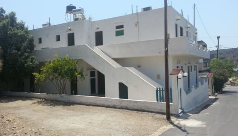 Golden Star Praxitelous - Aγία Μαρίνα, Αίγινα