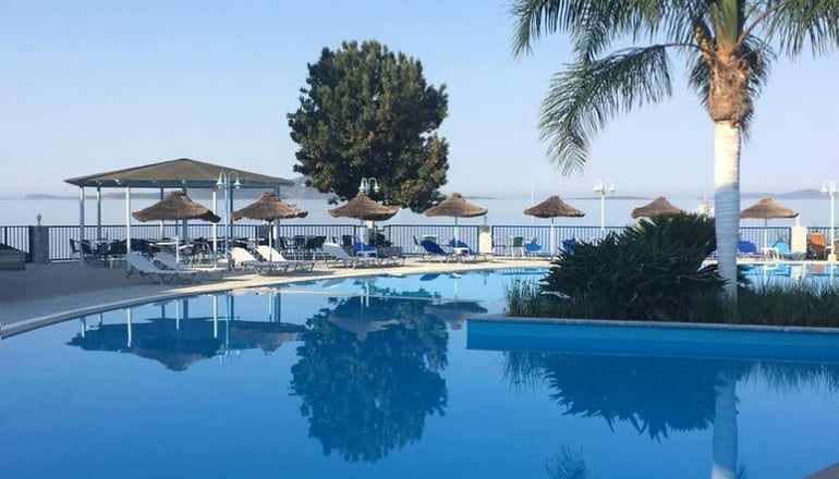 GOLDEN SUN HOTEL