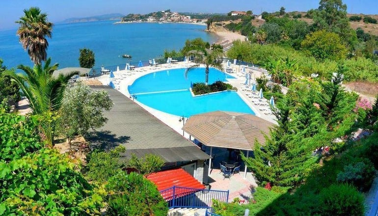GOLDEN SUN HOTEL