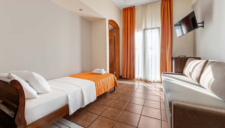 Golden View Beach Hotel - Ασκέλι, Πόρος