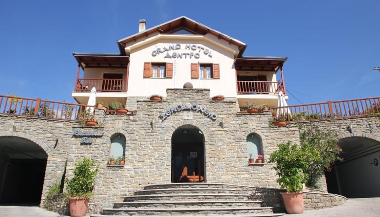 Grand Hotel Dentro - Κόνιτσα