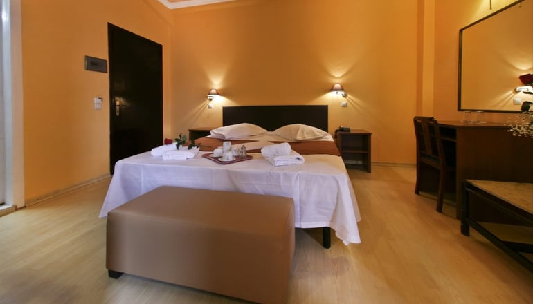 Grand Hotel Loutraki