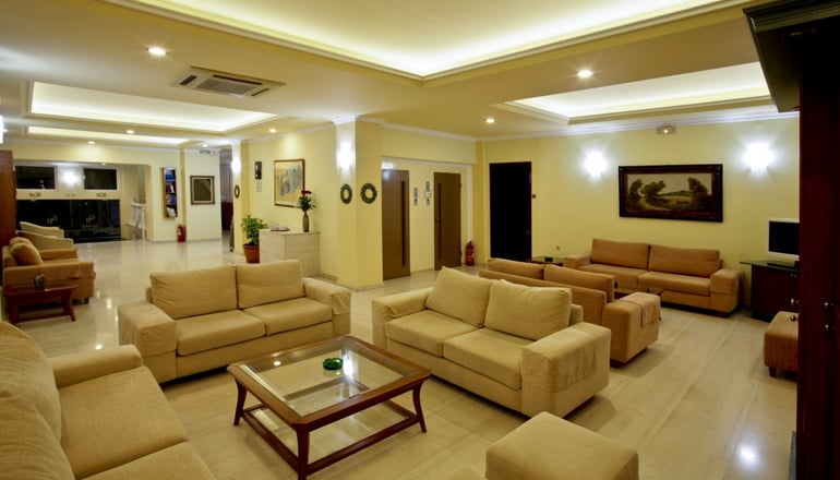 Grand Hotel Loutraki