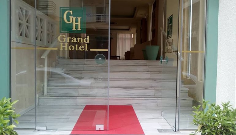 Grand Hotel Loutraki