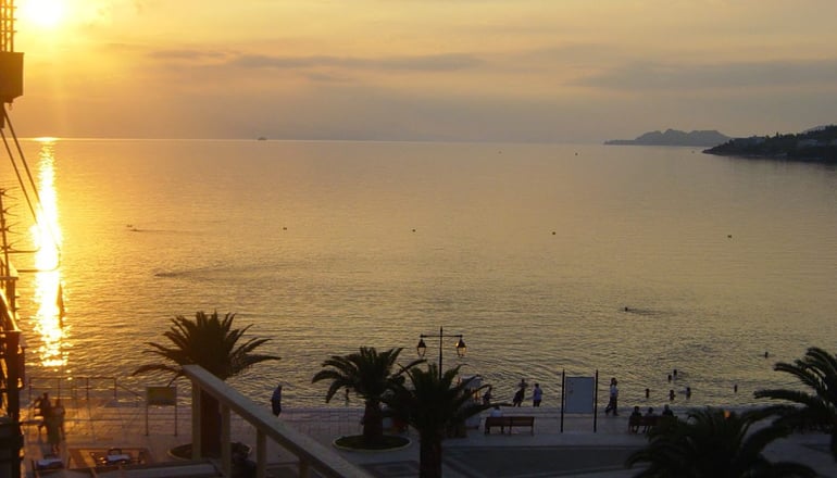 Grand Hotel Loutraki