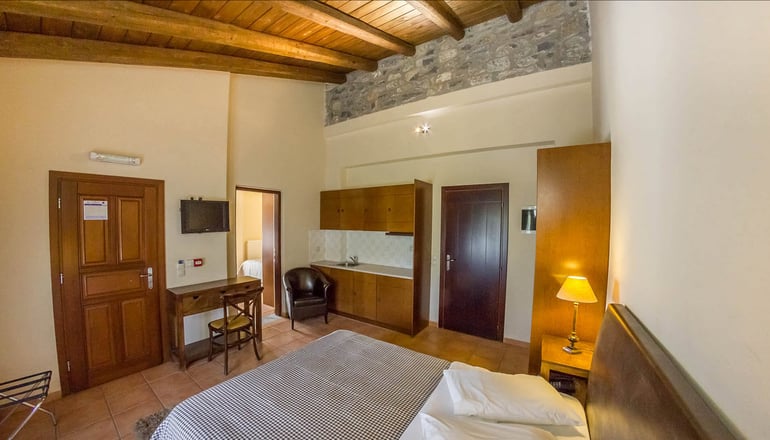 Grand Vytina Hotel & Suites - Βυτίνα