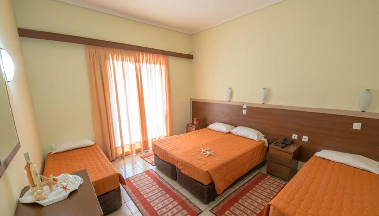 4* Grand Platon Hotel