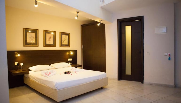 4* Greek Pride Aithrion Hotel