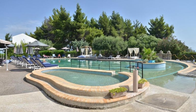 4* Greek Pride Aithrion Hotel