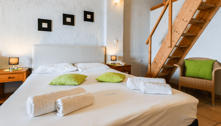 Grekis Hotel & Apartments
