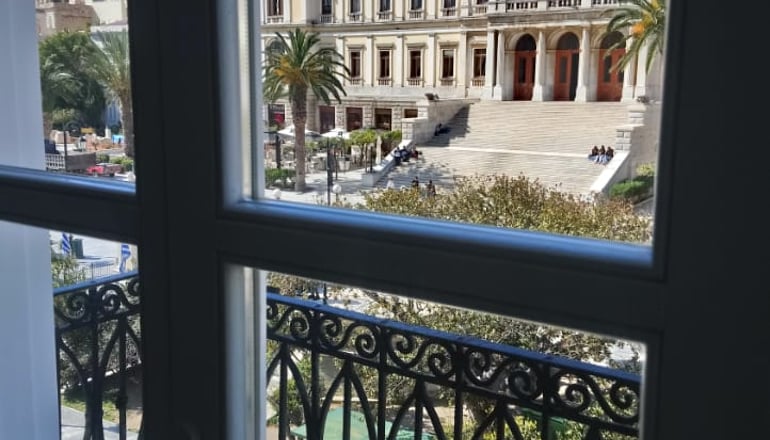 Habit Guesthouse - Ερμούπολή, Σύρος