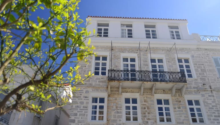 Habit Guesthouse - Ερμούπολή, Σύρος