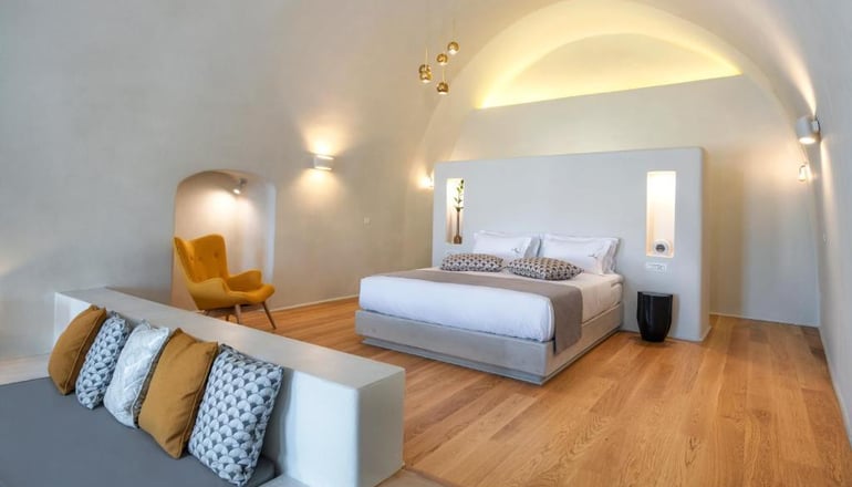 Halcyon Days Luxury Suites