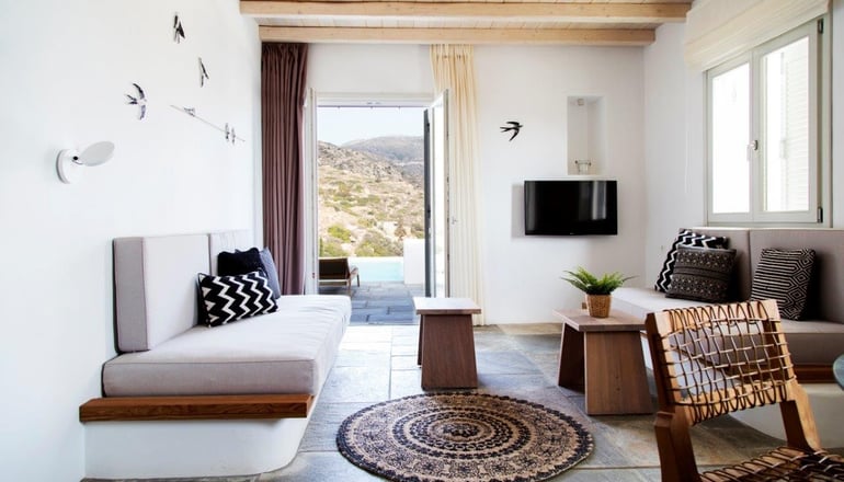 HideOut Suites - Μυλοπότας, Ίος