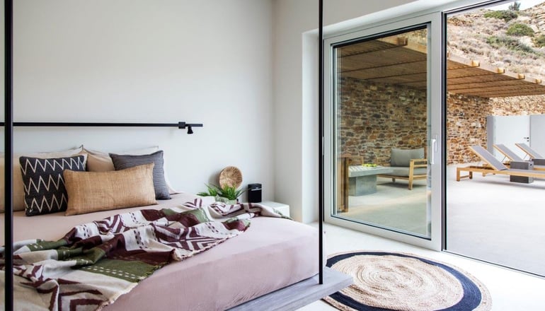 HideOut Suites - Μυλοπότας, Ίος