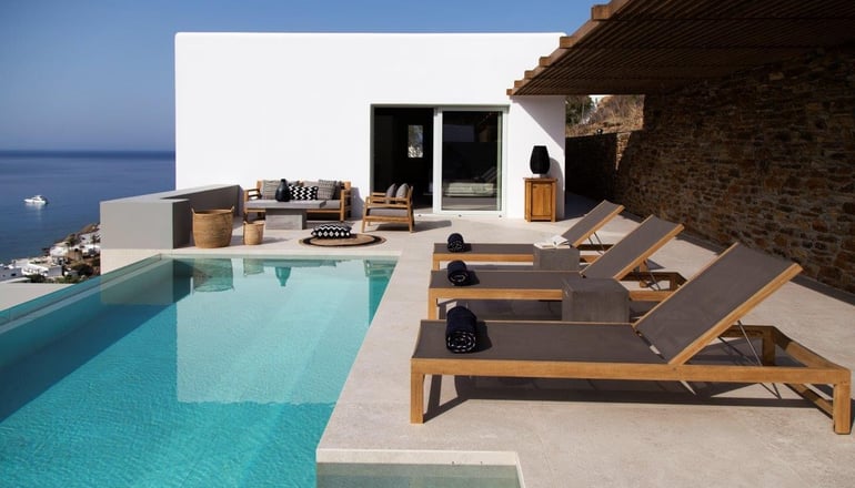 HideOut Suites - Μυλοπότας, Ίος