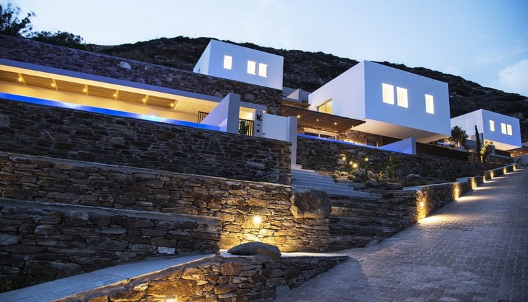 HideOut Suites - Μυλοπότας, Ίος
