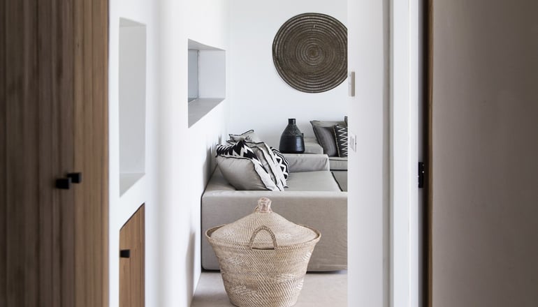 HideOut Suites - Μυλοπότας, Ίος