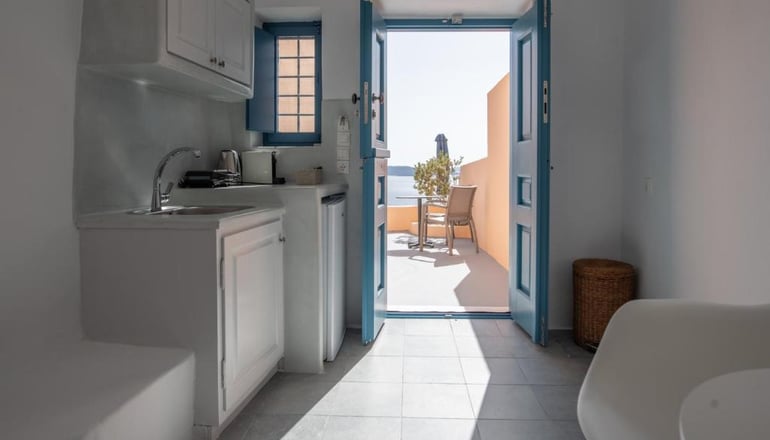 Horizon Aeifos Suites - Οία, Σαντορίνη