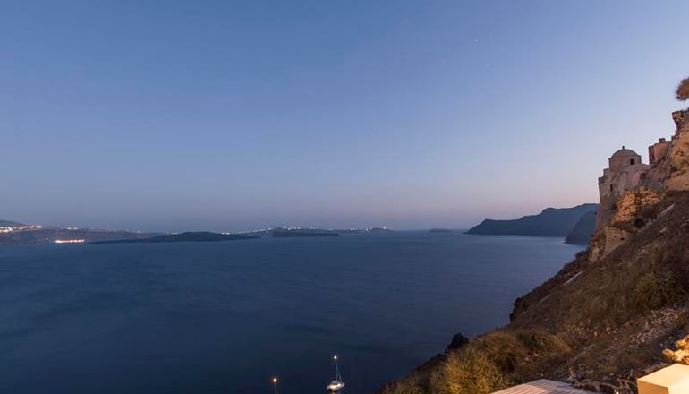Horizon Aeifos Suites - Οία, Σαντορίνη